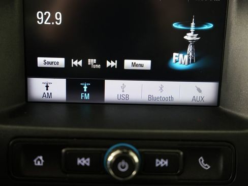 Used 2018 Chevrolet Colorado W/T image 18