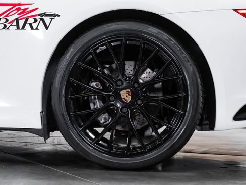 Used 2017 Porsche 911 Carrera RWD image 25