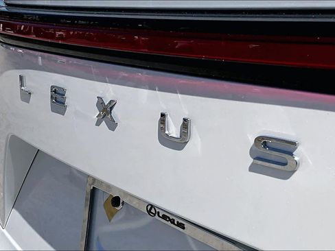 Used 2025 Lexus NX 250 FWD w/ Towing Package (2000 Lbs) image 31