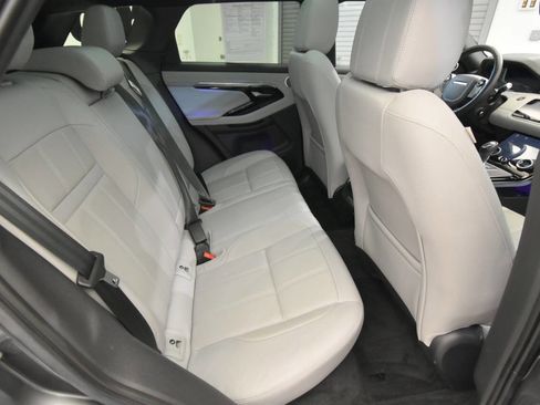 Used 2020 Land Rover Range Rover Evoque SE AWD/4WD image 18