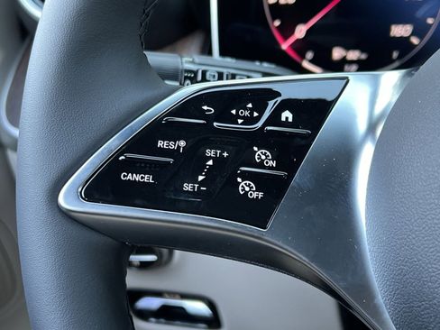 New 2026 Mercedes-Benz GLC 300 4MATIC image 30