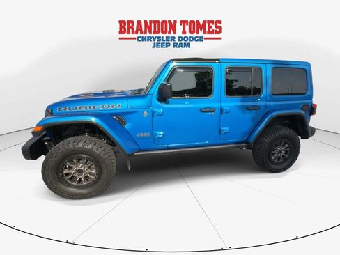 Used 2023 Jeep Wrangler Unlimited Rubicon 392 w/ Dual Top Group AWD/4WD image 7