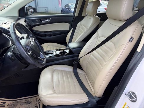 Used 2017 Ford Edge SEL w/ Equipment Group 201A image 12