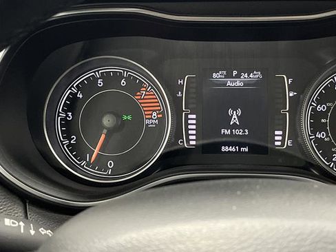 Used 2020 Jeep Cherokee Latitude Lux w/ Quick Order Package 26H Lux image 15