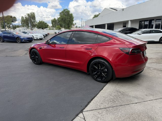 Used 2022 Tesla Model 3 RWD image 3