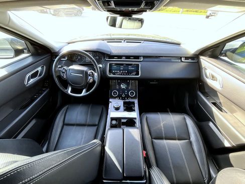 Used 2018 Land Rover Range Rover Velar S image 14