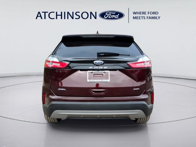 Used 2024 Ford Edge SEL w/ Convenience Package AWD/4WD image 6