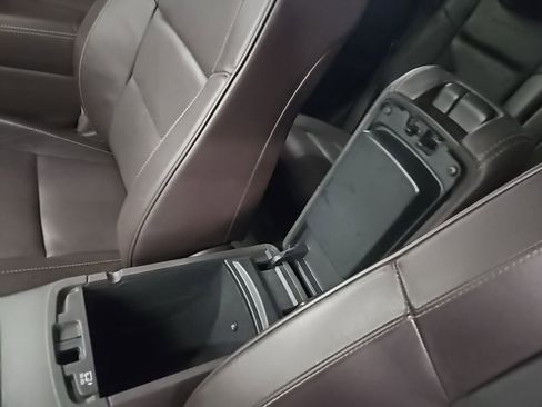 Used 2016 Jeep Grand Cherokee Summit w/ Platinum Series Group image 17