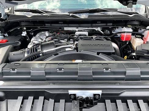 New 2026 GMC Sierra 2500 Denali Ultimate AWD/4WD image 11