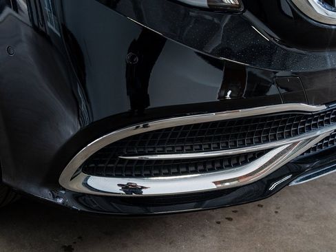 Used 2020 Mercedes-Benz Metris Passenger image 19