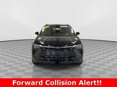 Used 2025 Chevrolet Blazer EV RS image 3