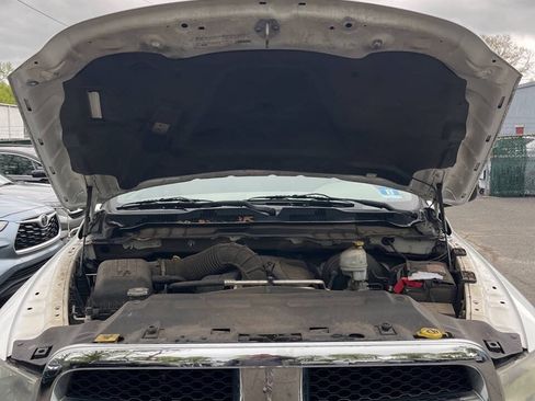 Used 2011 RAM 1500 Tradesman AWD/4WD image 11