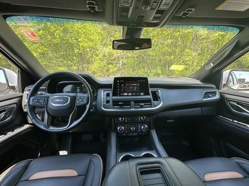 Used 2022 GMC Yukon XL AT4 w/ Max Trailering Package AWD/4WD image 21