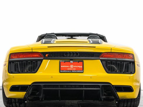 Used 2018 Audi R8 V10 AWD/4WD image 8
