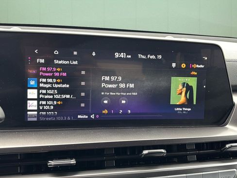 Used 2023 Kia Telluride LX image 30