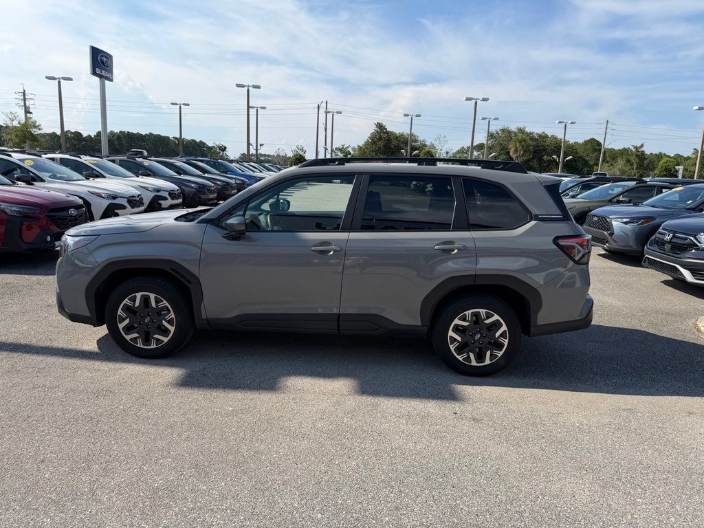 Used 2026 Subaru Forester Premium AWD/4WD image 10