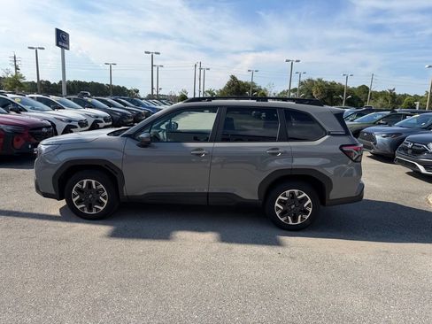 Used 2026 Subaru Forester Premium AWD/4WD image 10