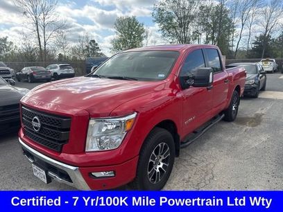 Used 2024 Nissan Titan SV w/ SV Convenience Package