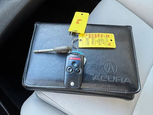 Used 2009 Acura TL SH-AWD image 35
