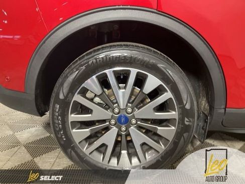 Used 2020 Ford Escape Titanium AWD/4WD image 20