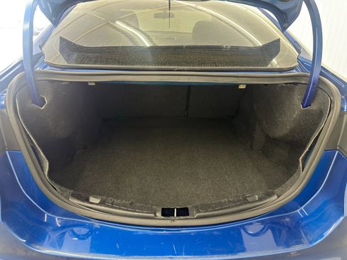 Used 2018 Ford Fusion SE w/ Fusion SE Technology Package image 13