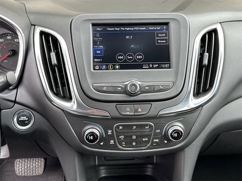 Certified 2024 Chevrolet Equinox LT image 24