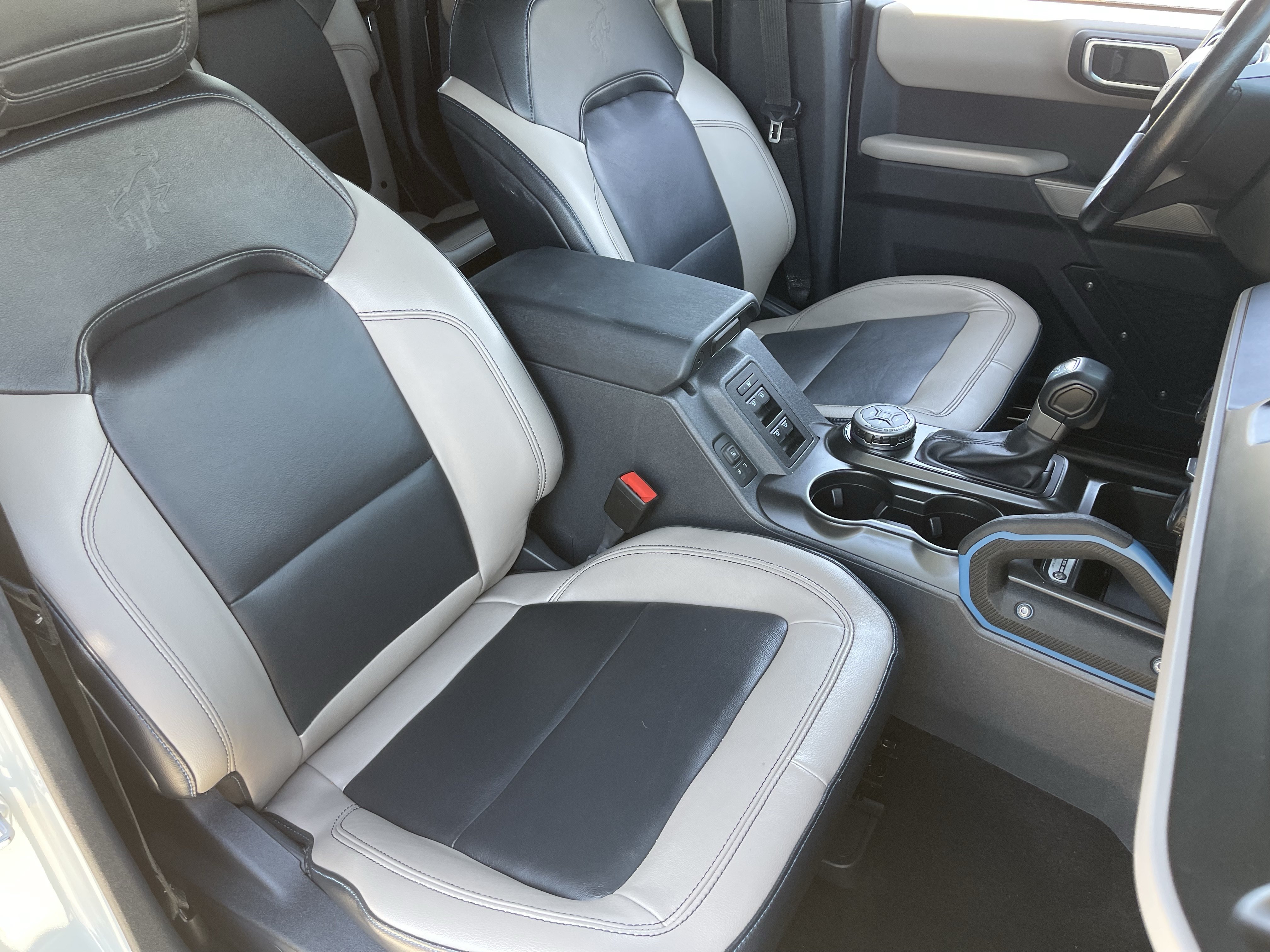 Used 2021 Ford Bronco Wildtrak AWD/4WD image 9
