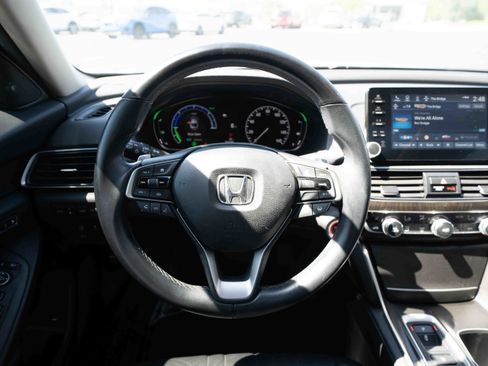 Used 2021 Honda Accord Touring image 21