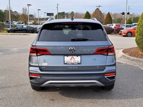 Used 2022 Volkswagen Taos SE image 6