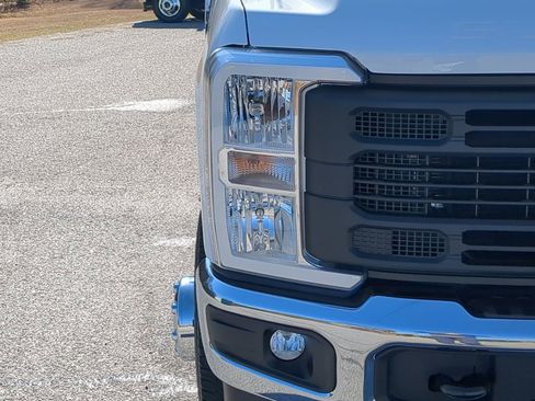 Certified 2024 Ford F350 XL w/ XL Driver Assist Package image 8