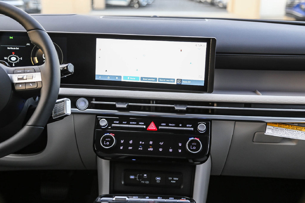 New 2026 Hyundai Tucson Limited FWD image 15