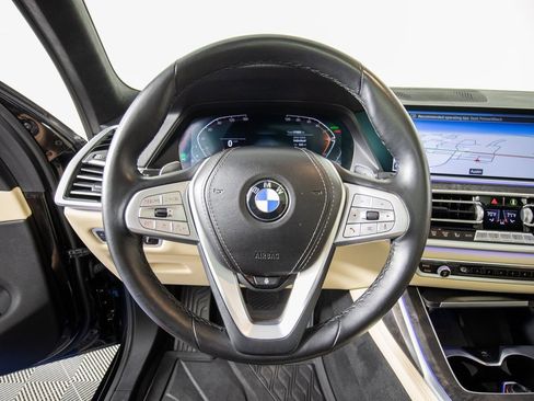 Used 2022 BMW X7 xDrive40i w/ Premium Package image 20