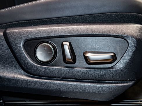 Used 2022 Lexus LX 600 F Sport image 29