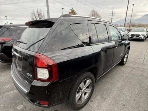 Used 2017 Jeep Compass High Altitude image 12