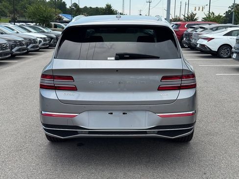 Used 2025 Genesis GV80 2.5T Select AWD/4WD image 12