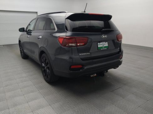 Used 2020 Kia Sorento S image 5