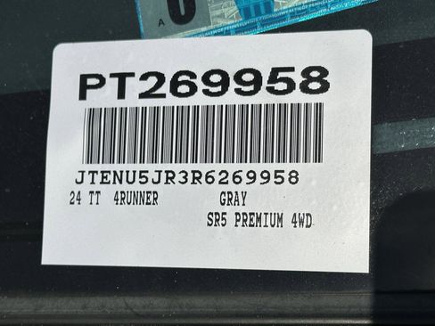 Used 2024 Toyota 4Runner SR5 Premium image 15