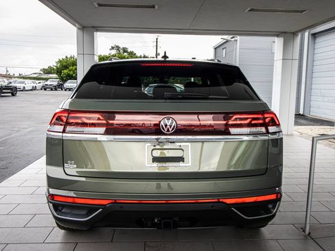 Used 2026 Volkswagen Atlas Cross Sport SE FWD image 17