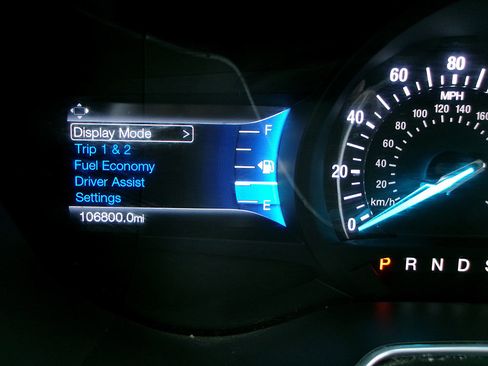 Used 2017 Ford Fusion Titanium FWD image 17