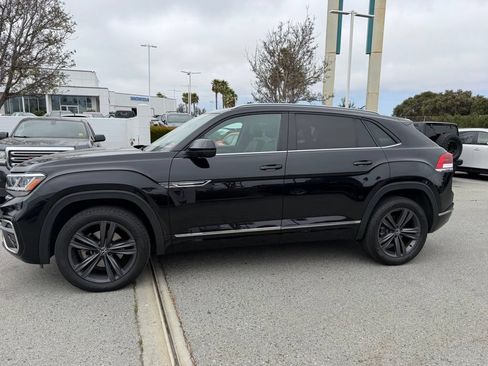 Used 2020 Volkswagen Atlas Cross Sport SE AWD/4WD image 2