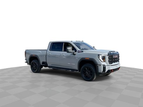 Used 2025 GMC Sierra 2500 AT4 w/ Technology Package image 2