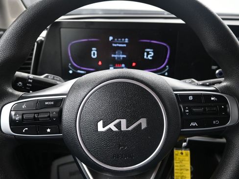 Certified 2024 Kia Sportage LX image 15
