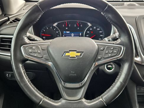 Used 2019 Chevrolet Equinox LT FWD image 17