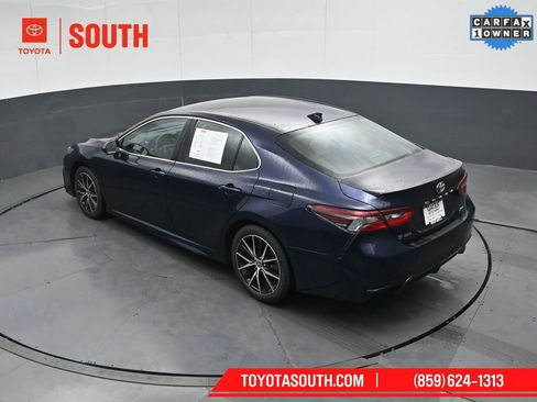 Used 2021 Toyota Camry SE w/ Convenience Package image 49