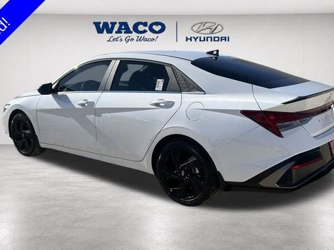 Used 2026 Hyundai Elantra SEL Sport Premium FWD image 10