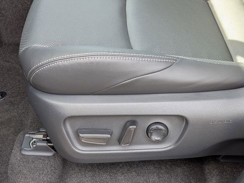 New 2025 Toyota 4Runner TRD Off-Road Premium image 17