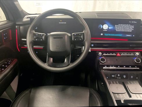 Used 2025 Hyundai Santa Fe Calligraphy image 17