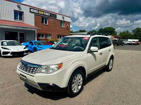 Used 2012 Subaru Forester 2.5X Premium image 1