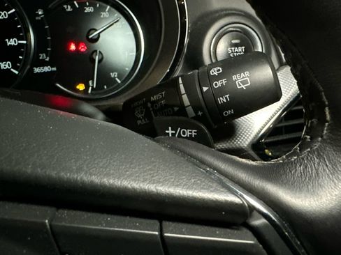 Used 2023 MAZDA CX-9 Signature AWD/4WD image 28