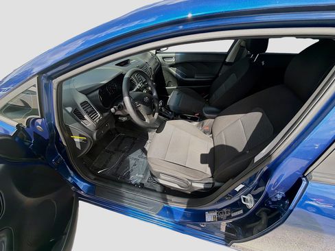 Used 2018 Kia Forte LX w/ LX Rear Camera Package FWD image 18